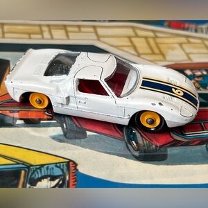 Vintage Matchbox No. 41 Ford GT White Blue Stripe Yellow Wheels Lesney England